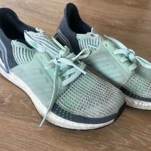 5.5 Women’s Adidas